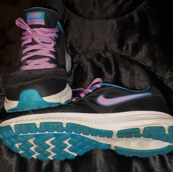 EUC Nike Downshift 6 - Picture 3 of 9